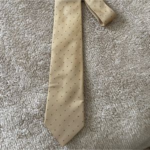 BCBG mens silk tie- vintage